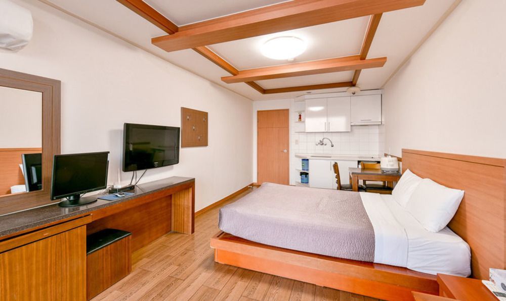 Pine Beach Yangyang Exterior photo