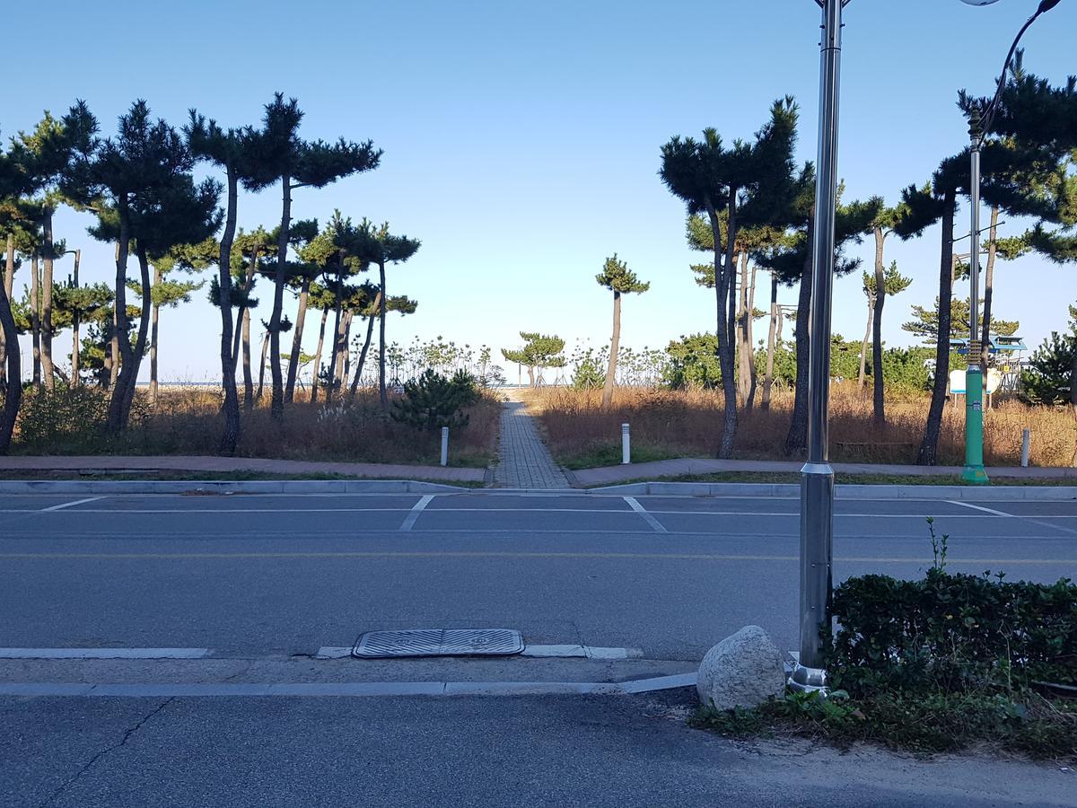 Pine Beach Yangyang Exterior photo
